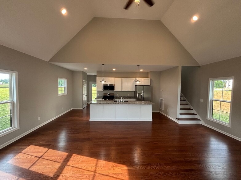 Building Photo - 217 Cherokee Dr
