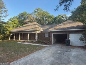 Building Photo - 217 Mossberg Cir