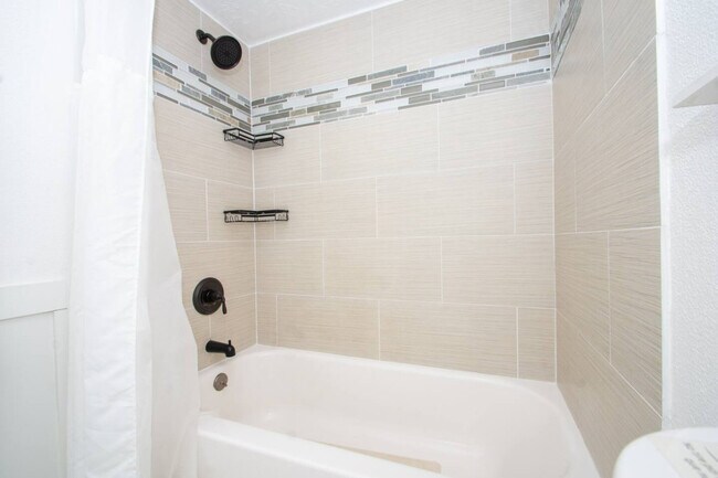 Building Photo - 1423 Sweet Grass Trail