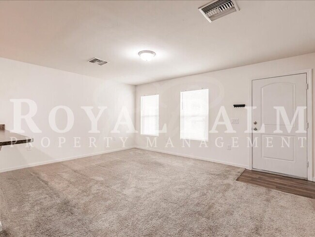 Building Photo - Your Season to Settle In – 3BR/2BA Duplex in Vistanna Villas, Lehigh Acres with Space, Style & St...