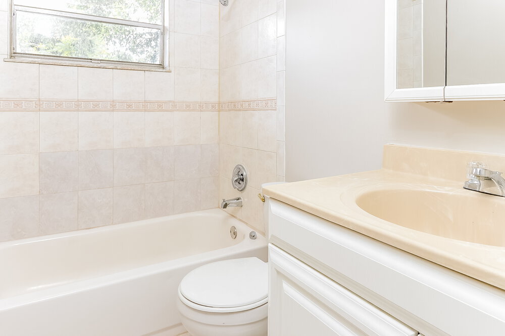 Building Photo - 1211 SE Sea Oat Ln