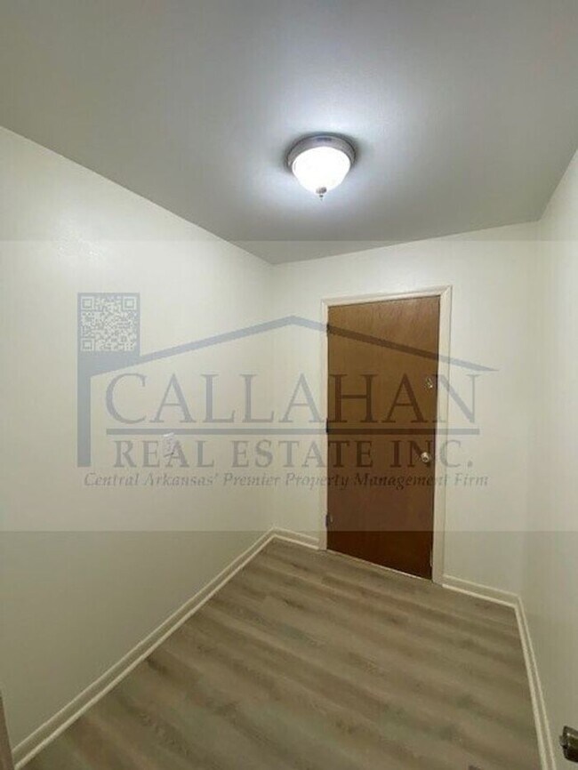 Building Photo - Sherwood 3 Bedroom Home