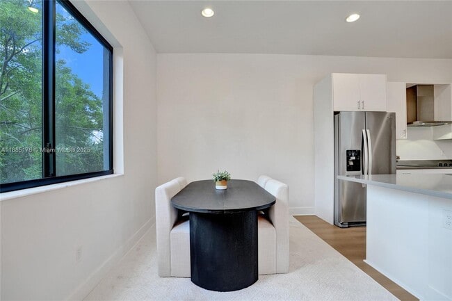 Building Photo - 13145 Addilyn Ct