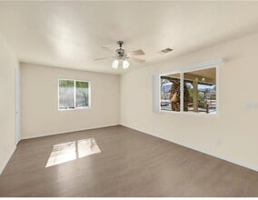 Building Photo - 6673 Split Rock Ave