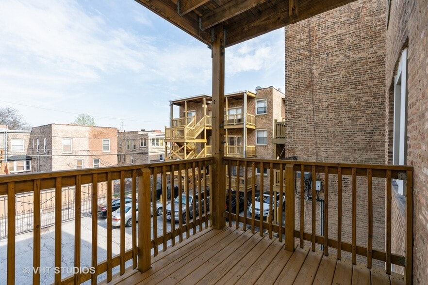 Building Photo - 4847 S Vincennes Ave
