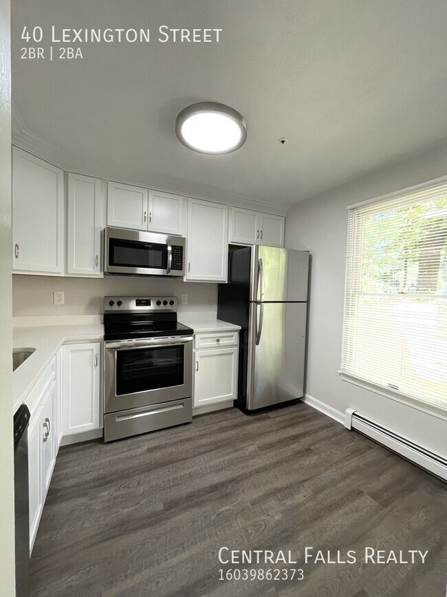 Building Photo - 40 Lexington St