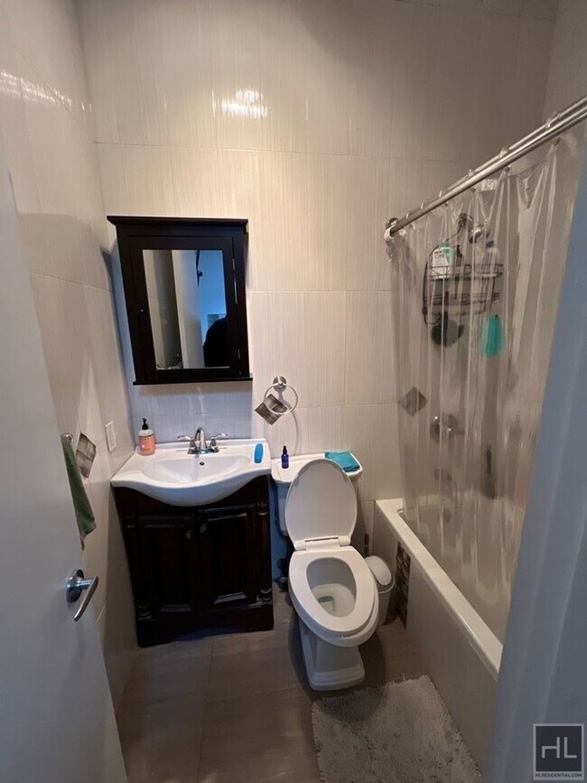 Building Photo - COOPER STREET