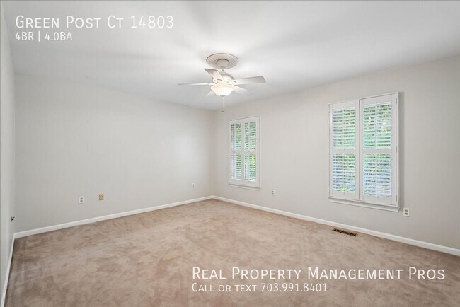 Building Photo - Green Post Ct 14803-