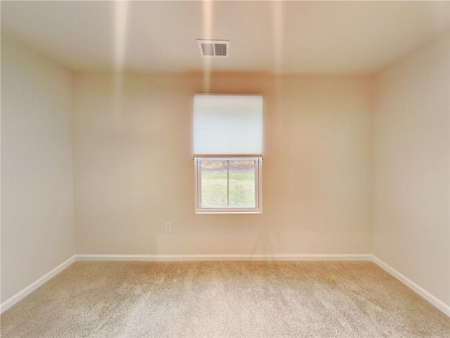 Building Photo - 9071 Celtic Dr
