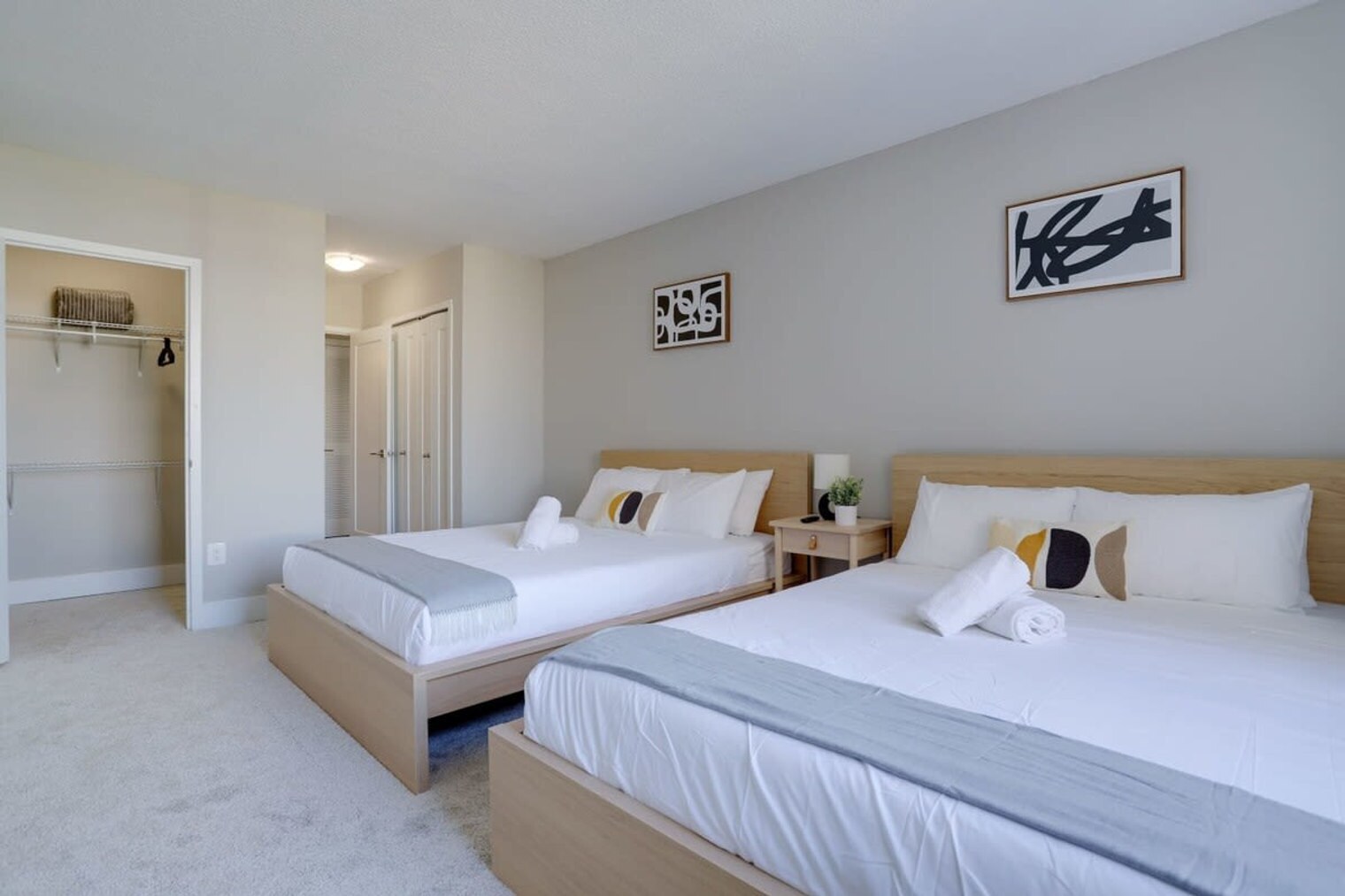 Building Photo - 1201 S Bell St