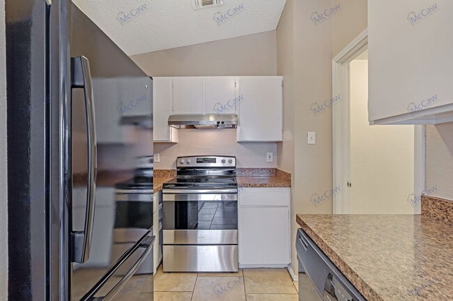 Building Photo - 7505 Tiffany Meadows Ln