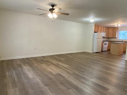 Building Photo - 33 Mabel Ln