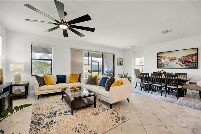 Building Photo - 5161 Coral Reef Wy