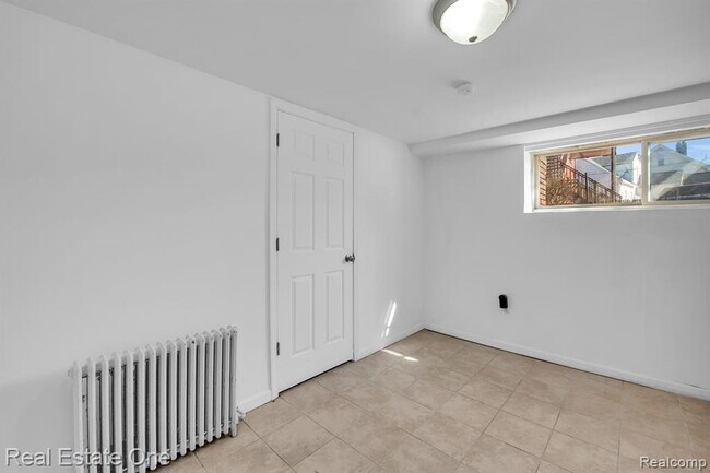 Building Photo - 50 Virginia Dr