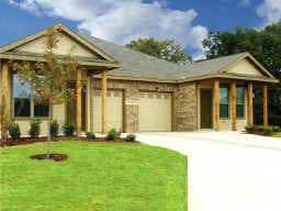 Building Photo - 355 Armstrong Ln