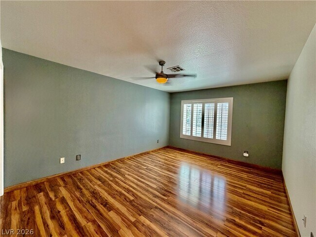 Building Photo - 448 Winthrop Pl