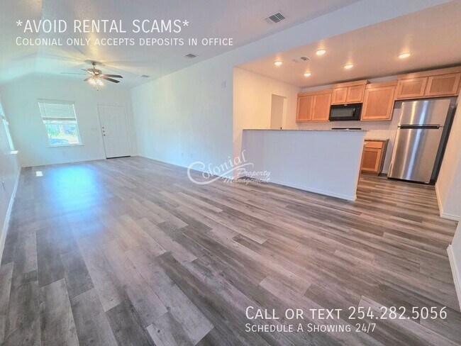 Building Photo - 3208 Stonewall Dr