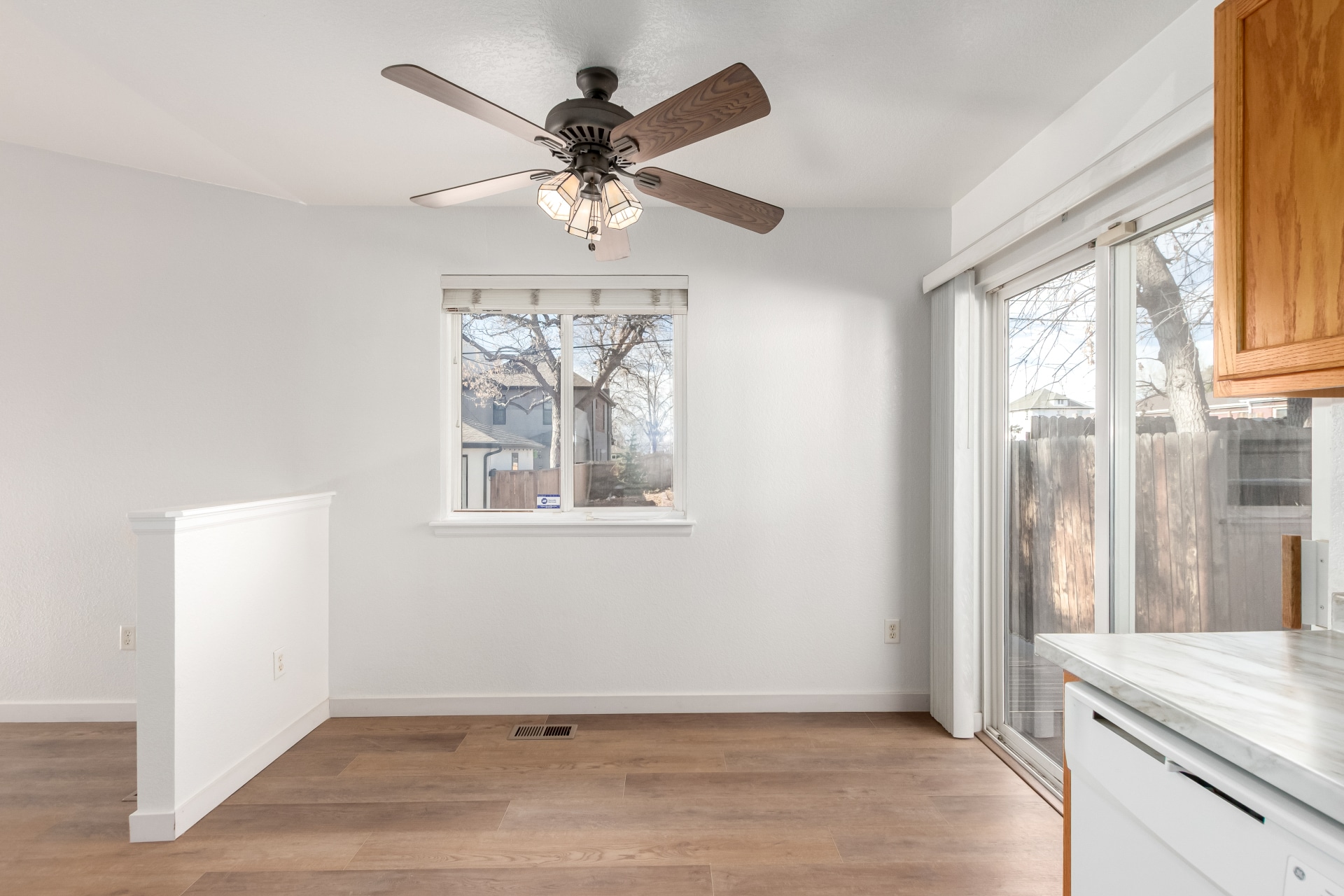 Dining area - 3249 N Madison St