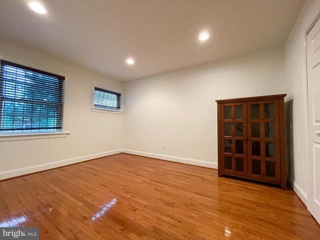 Primary Photo - 1738 Gales St NE