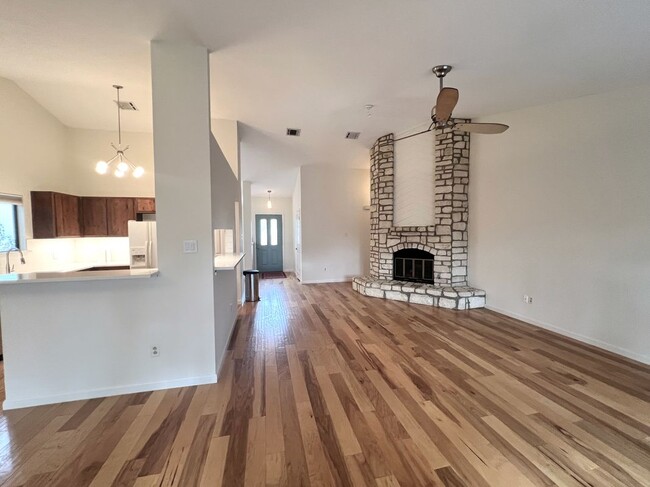 Building Photo - 2905 Goldbridge Dr