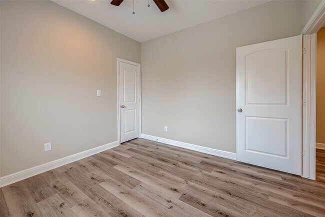 Building Photo - 6020 Fite Rd