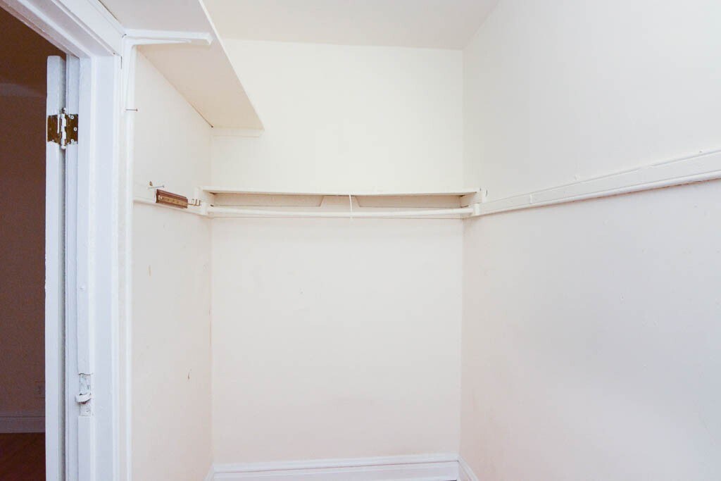 Building Photo - 4832 N Damen Ave