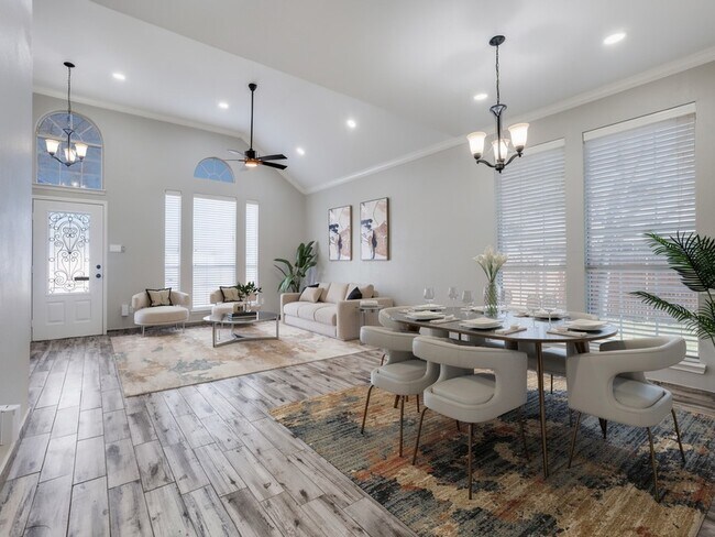Building Photo - 220 Peach Tree Dr