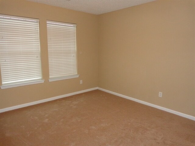 Building Photo - 19 Halyard Dr