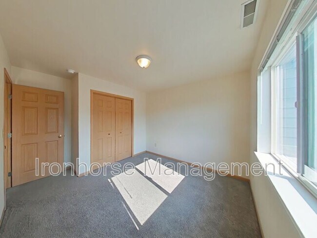 Building Photo - 2460 Wheeler Dr