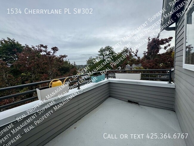 Building Photo - 1534 Cherrylane Pl S