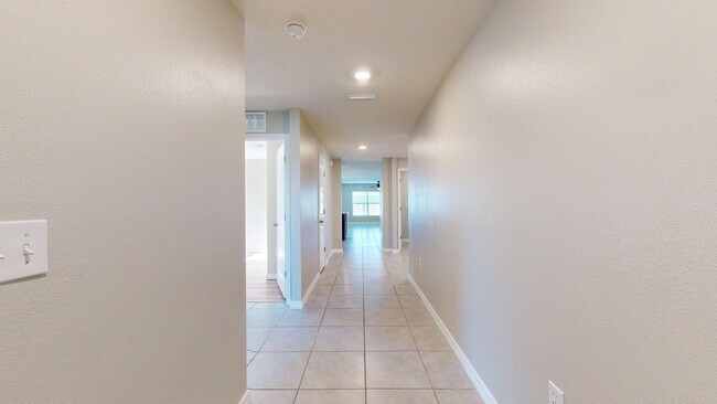 Building Photo - 10807 Norman Pl