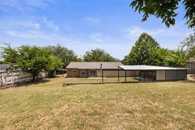 Building Photo - 308 Clearwood Dr