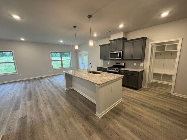 Building Photo - New construction home with move in special!