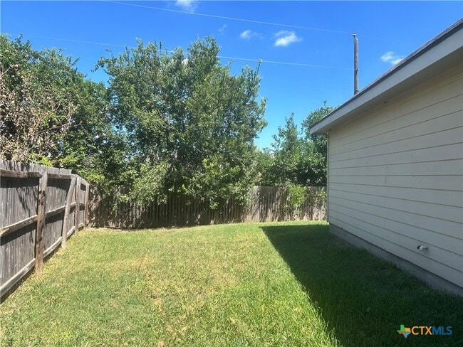 Building Photo - 5103 Rimes Ranch Dr