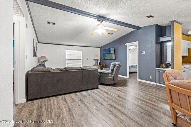 Building Photo - 6901 Richard Dr