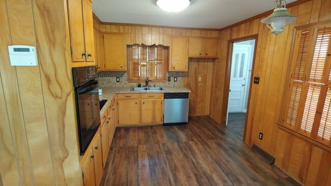 Building Photo - Exclusively offered by MUSE REALTY, LLC