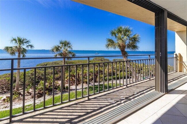 Primary Photo - 6460 Mourning Dove Dr