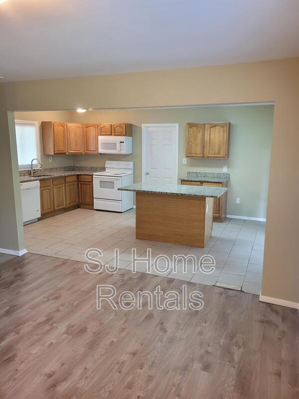 Building Photo - 47 Holstone Ln