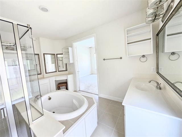 Building Photo - 319 Chandan Wy