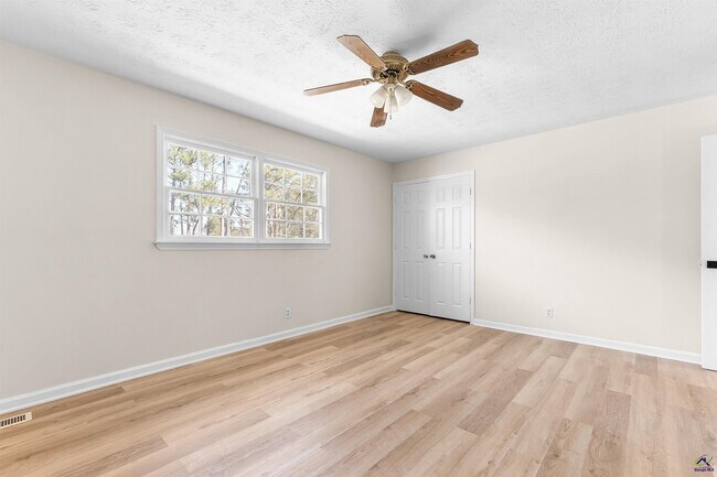 Building Photo - 1636 Huntley Ridge Dr