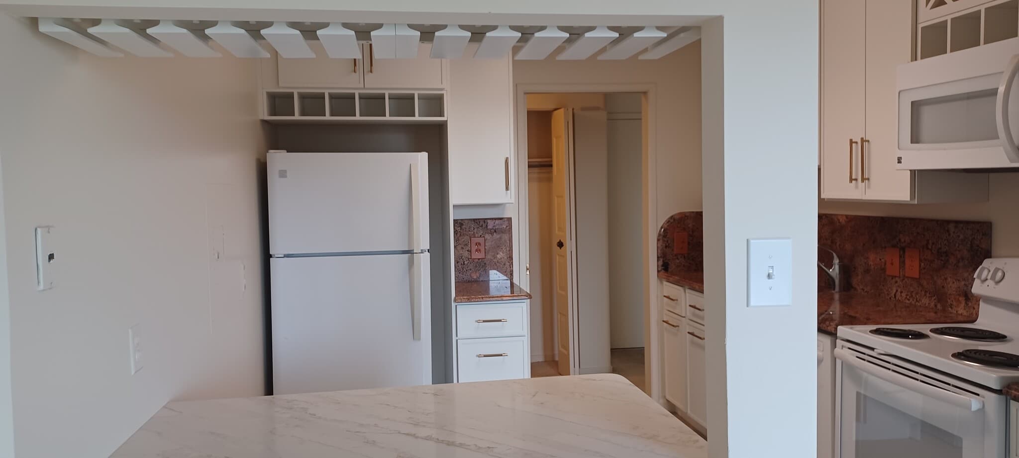 Building Photo - 2311 Pimmit Dr