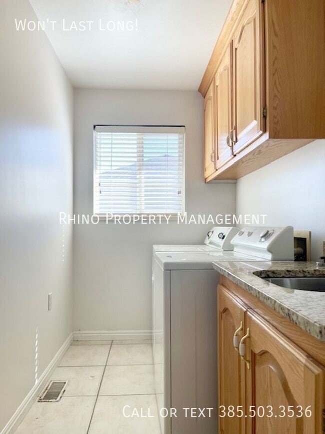 Building Photo - 14097 Mill Canyon Peak Dr