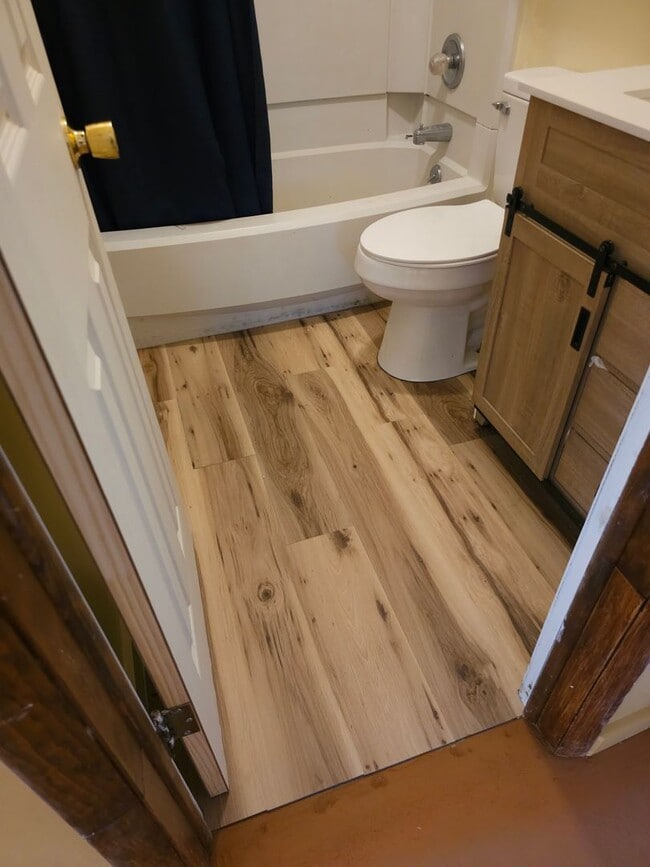 Building Photo - Ruckersville, -1 bedroom/1 bath, Terrace a...