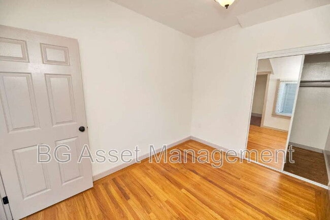 Building Photo - 639 Carolina St