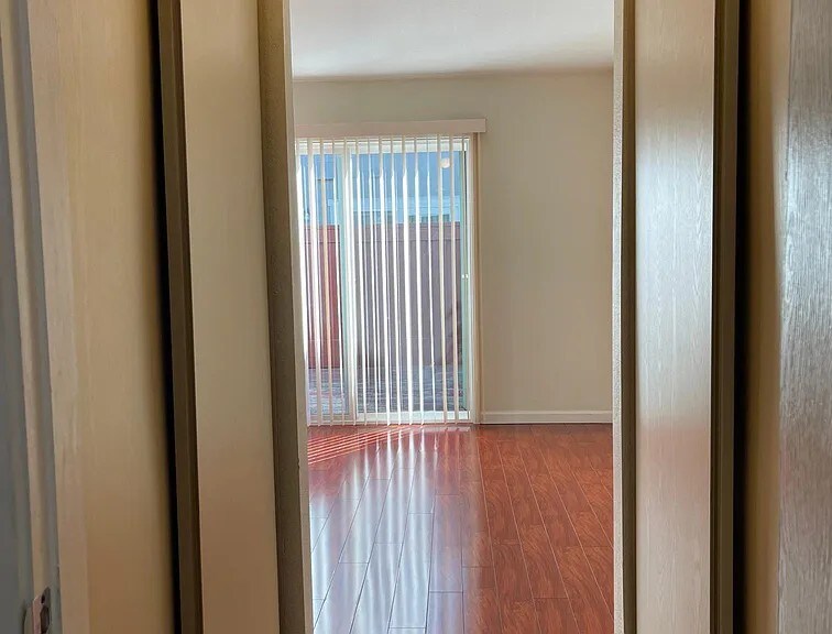 Building Photo - 4631 Rothbury Common