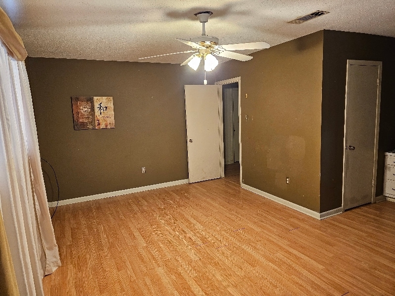 Building Photo - 1942 Mediamolle Dr