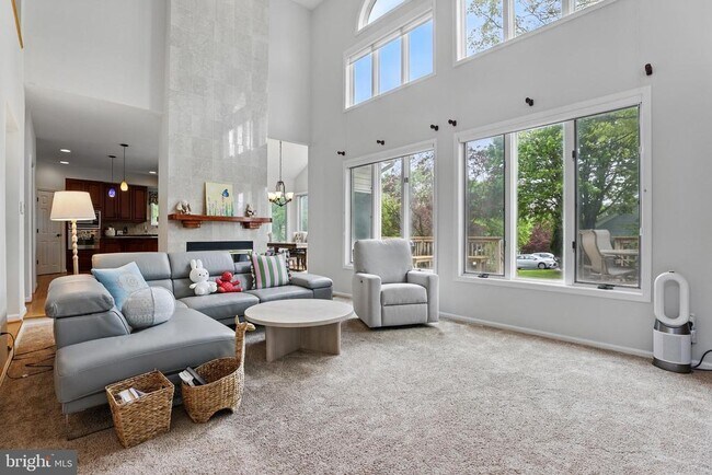 Building Photo - 2868 Pebble Beach Dr