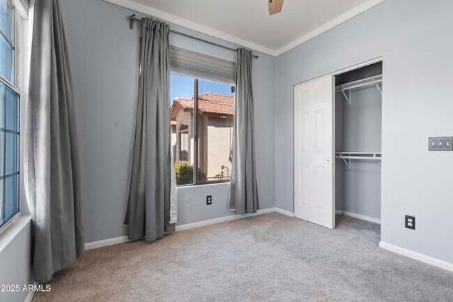 Building Photo - 12909 W Aster Dr