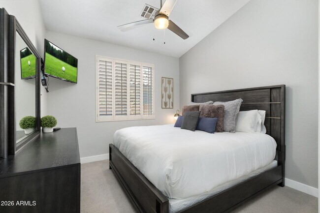 Building Photo - 10263 E Acacia Dr