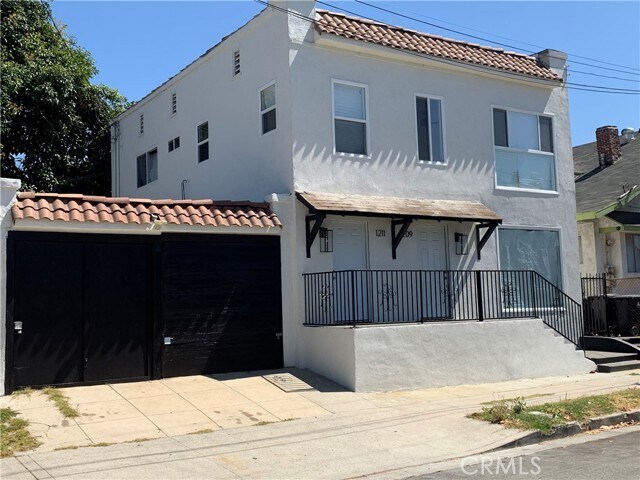 Primary Photo - 1209 W 40th Pl